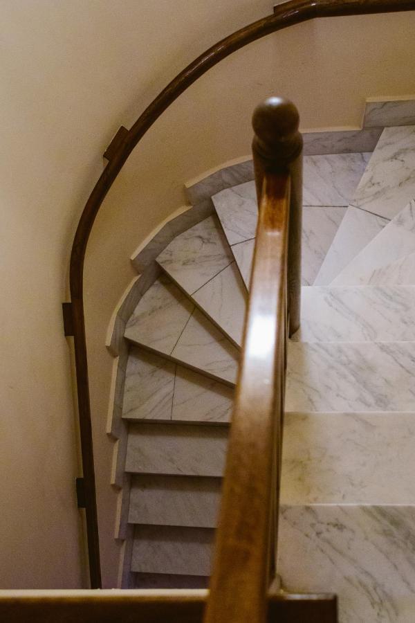Pensiunea Imperial Targu Mures Luaran gambar